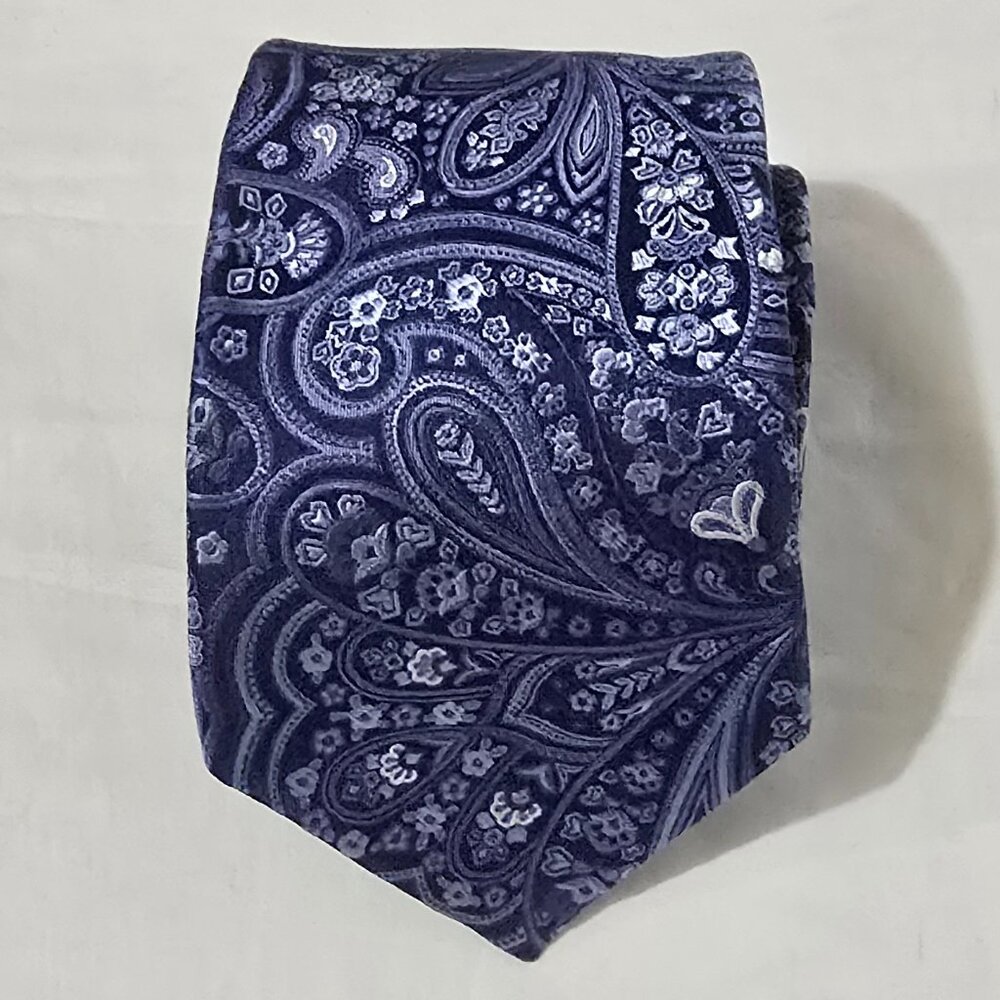 Alara Made in USA 100% Silk Necktie - Blue Paisley